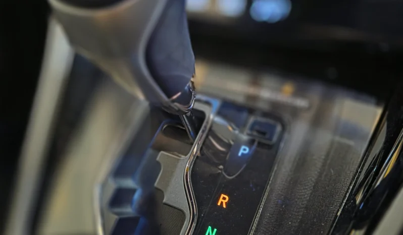 
								Toyota Harrier Hybrid 2018 4WD Premium Grade full									