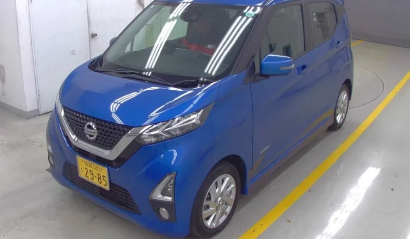 
								Nissan Dayz Highway Star 2019 S-Hybrid ProPILOT Edition full									