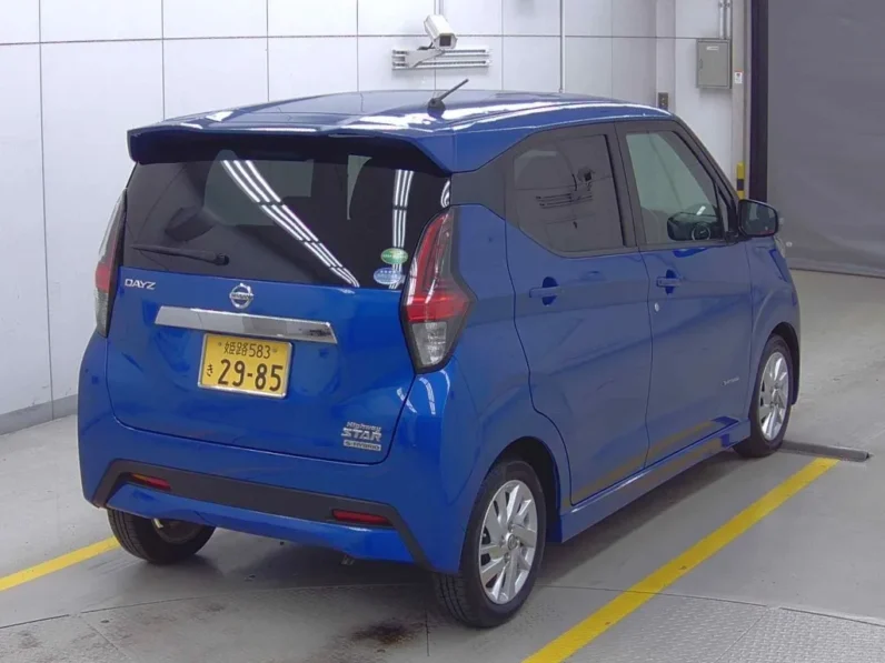 
								Nissan Dayz Highway Star 2019 S-Hybrid ProPILOT Edition full									