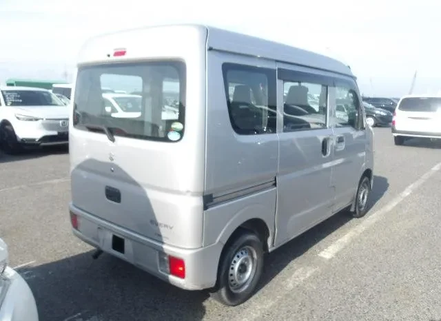 
								Suzuki Every 2019 Manual full									