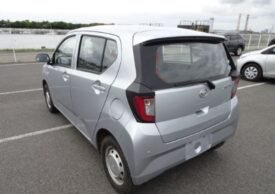 Daihatsu Mira eS 2018