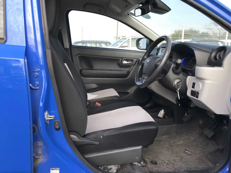 
								Daihatsu Mira e:S 2020 full									