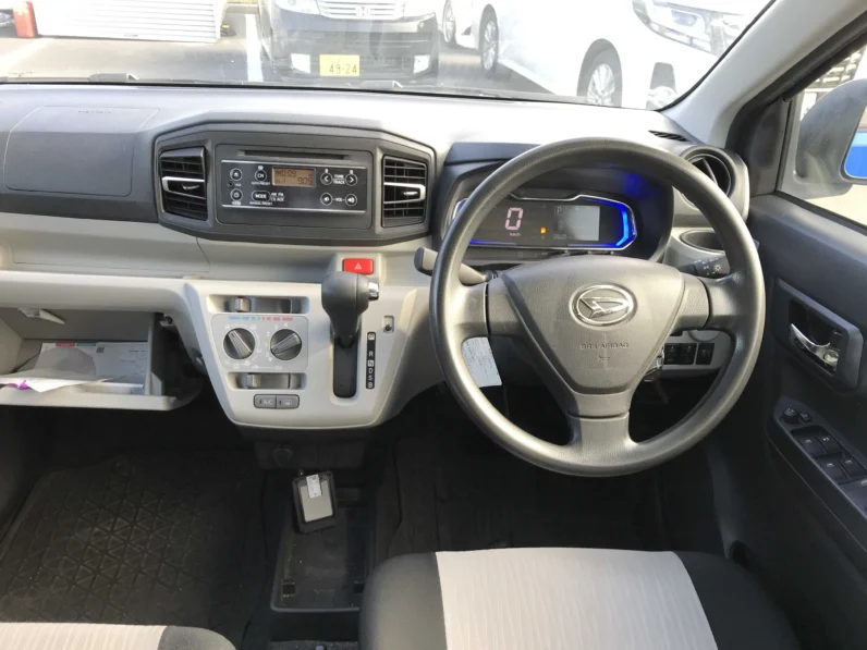 
								Daihatsu Mira e:S 2020 full									