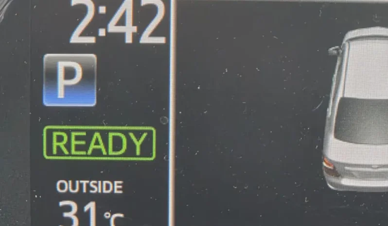 
								Toyota Corolla Axio Hybrid 2019 full									