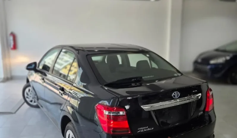 
								Toyota Corolla Axio Hybrid 2019 full									