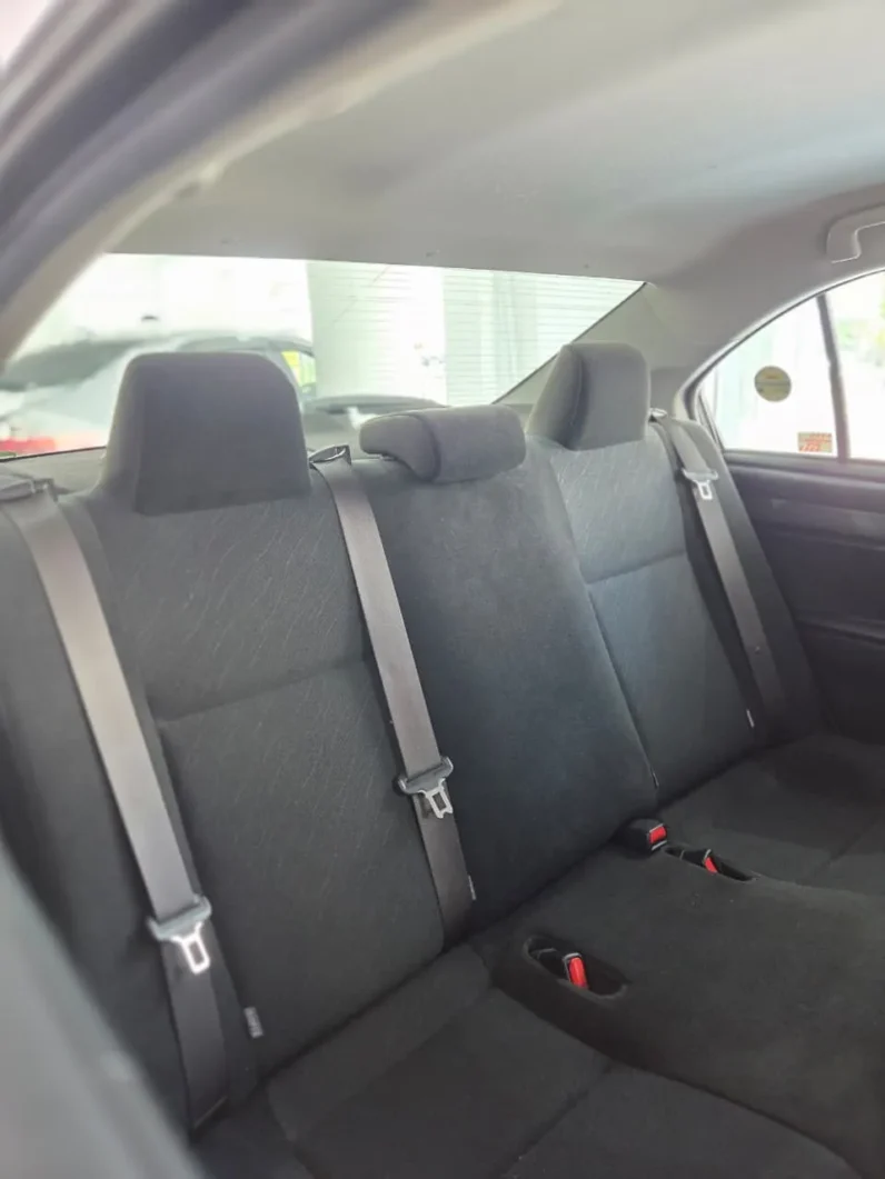 
								Toyota Corolla Axio Hybrid 2019 full									