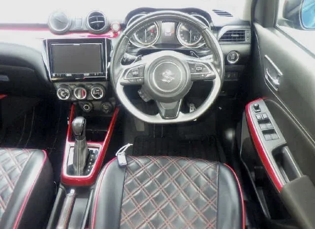 
								Suzuki Swift RS Hybrid 2019 full									