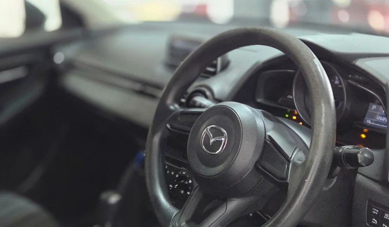 
								Mazda Demio AWD 2018 Petrol 1300cc full									