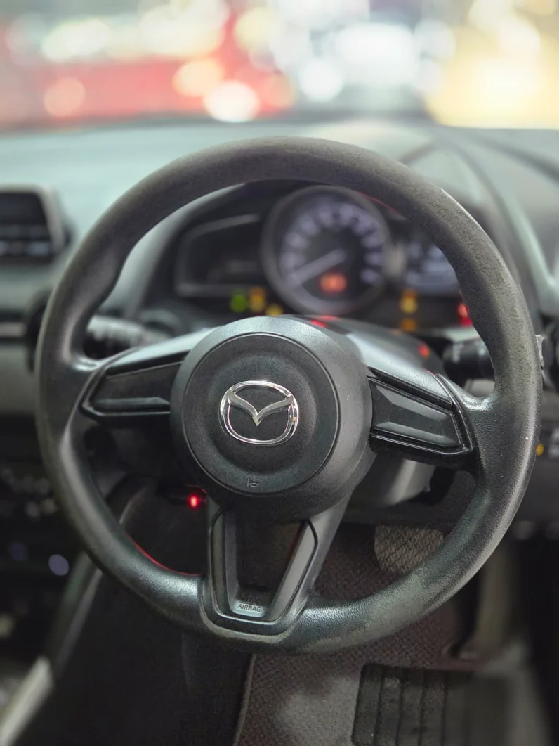 
								Mazda Demio AWD 2018 Petrol 1300cc full									