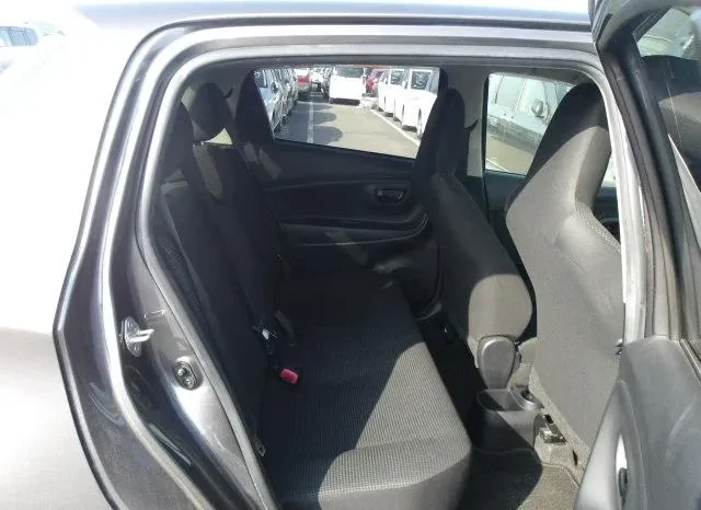 
								Toyota Vitz 2019 1000cc full									