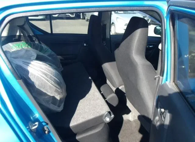 
								Daihatsu Mira e:S 2019 full									