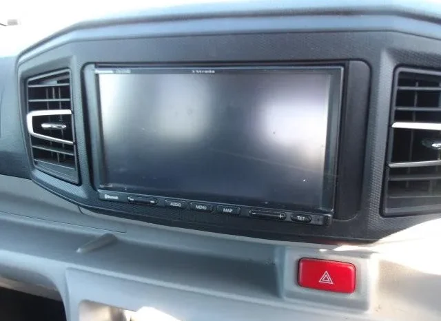 
								Daihatsu Mira e:S 2019 full									