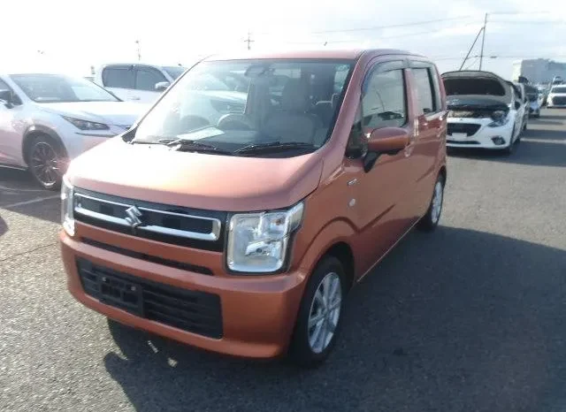 
								Suzuki Wagon R FX Hybrid 2019 full									