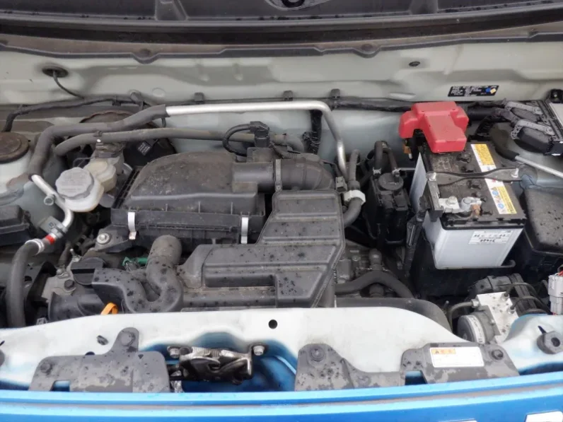 
								Suzuki Hustler S-Ene Charge 2019 Tough Wild Edition full									