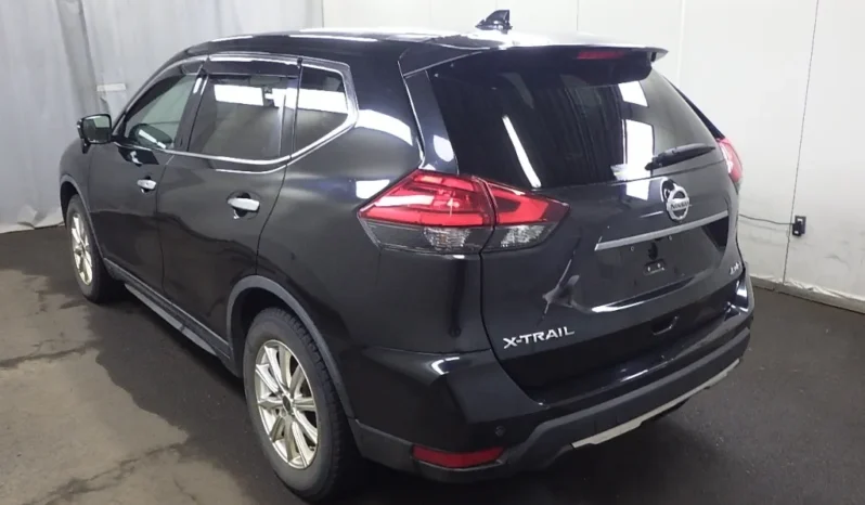 
								Nissan X-Trail 2019 4×4 full									