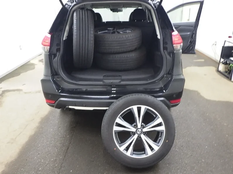 
								Nissan X-Trail 2019 4×4 full									