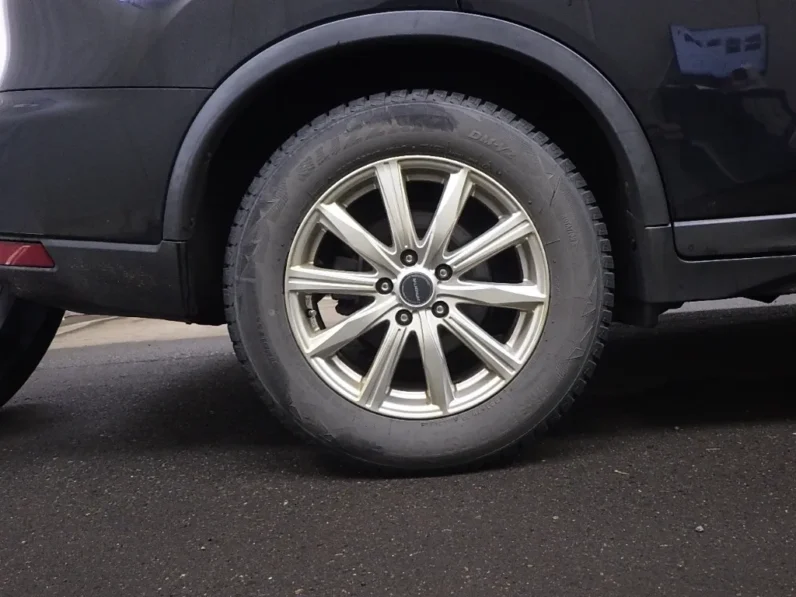 
								Nissan X-Trail 2019 4×4 full									