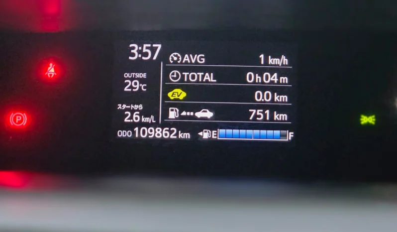 
								Toyota Aqua Hybrid 2018 full									