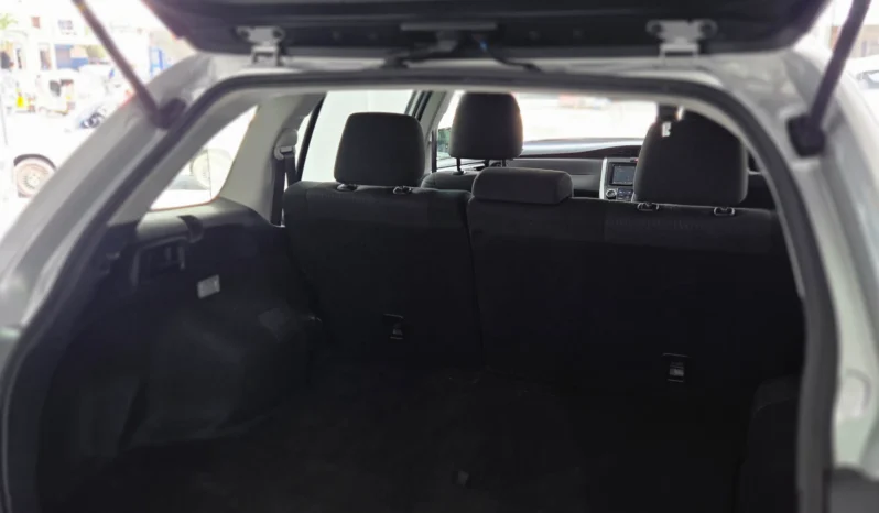 
								Toyota Corolla Fielder Hybrid 2018 full									