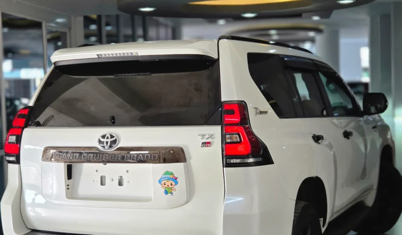 
								Toyota Land Cruiser Prado 2020 Petrol TX-L 70th Anniversary Black Edition full									