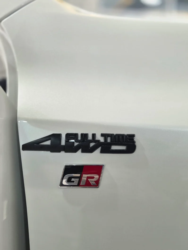 
								Toyota Land Cruiser Prado 2020 Petrol TX-L 70th Anniversary Black Edition full									