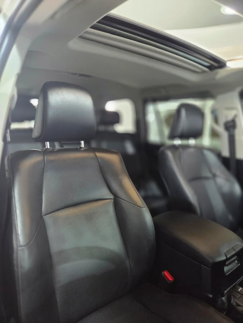 
								Toyota Land Cruiser Prado 2020 Petrol TX-L 70th Anniversary Black Edition full									