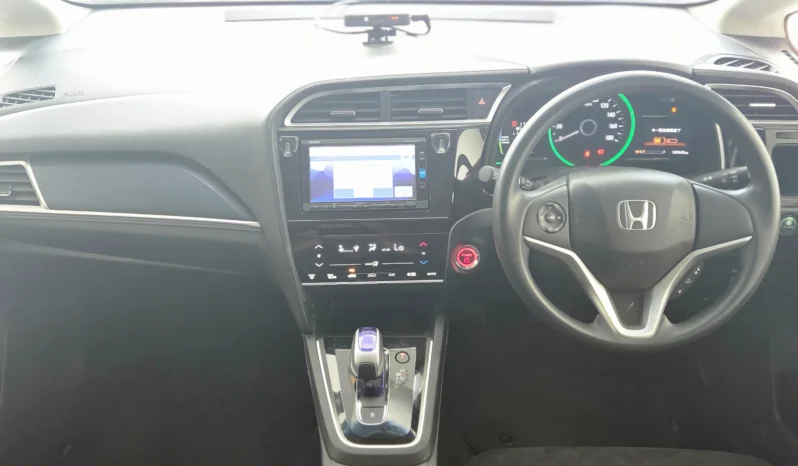 
								Honda Shuttle Hybrid 2018 full									