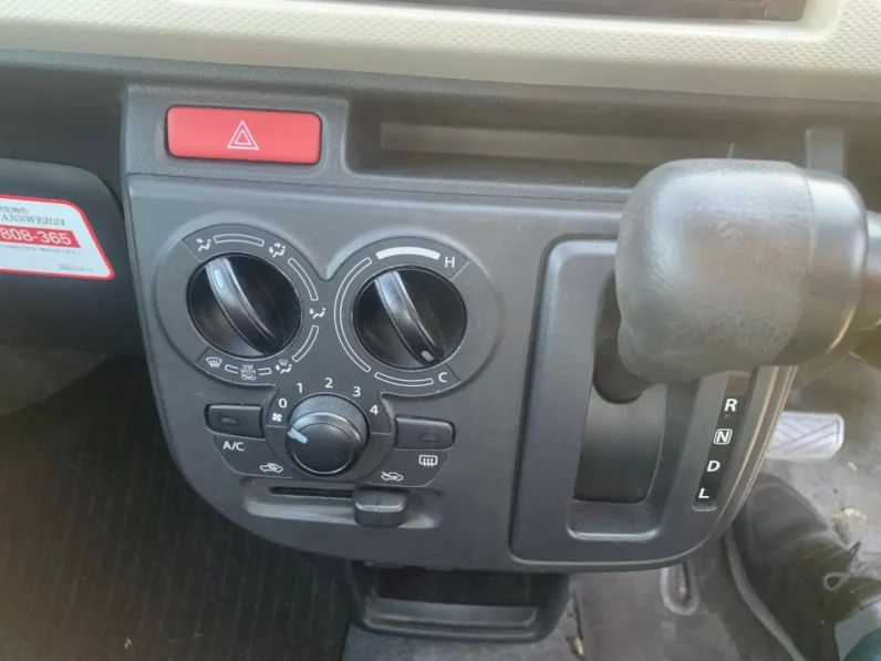 
								Suzuki Alto 2020 Ene-Charge full									