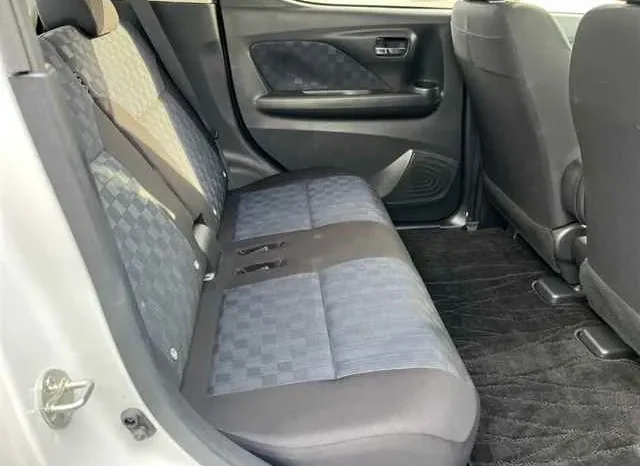 
								Nissan Dayz Highway Star 2020 S-Hybrid full									