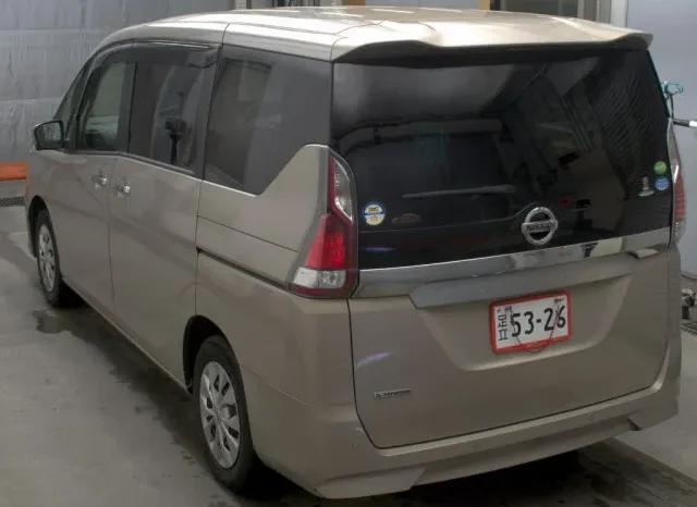 
								Nissan Serena S-Hybrid 2019 X V-Selection full									