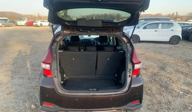 
								Nissan Note E-Power 2020 full									