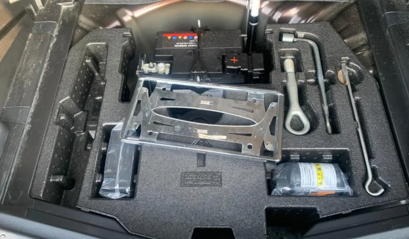 
								Nissan Note E-Power 2020 full									