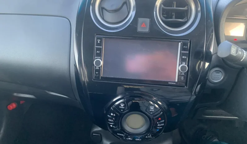 
								Nissan Note E-Power 2020 full									