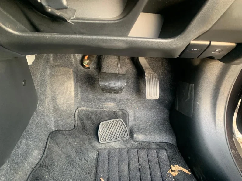 
								Nissan Note E-Power 2020 full									