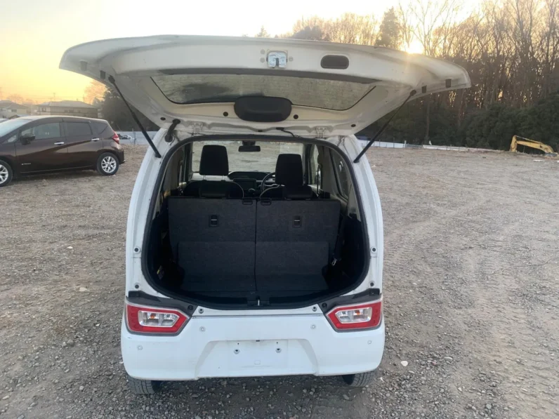 
								Suzuki Wagon R Hybrid 2020 FX full									