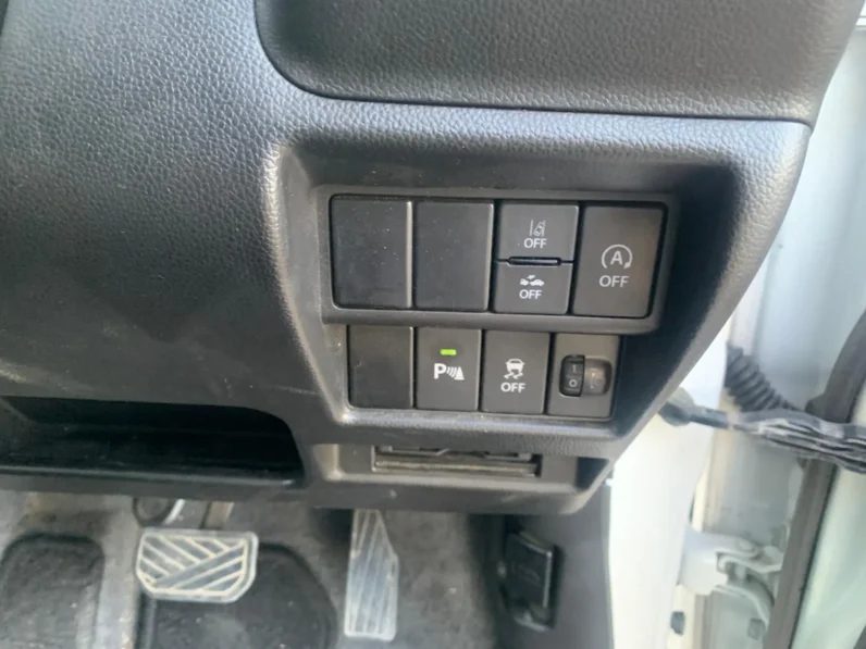 
								Suzuki Wagon R Hybrid 2020 FX full									