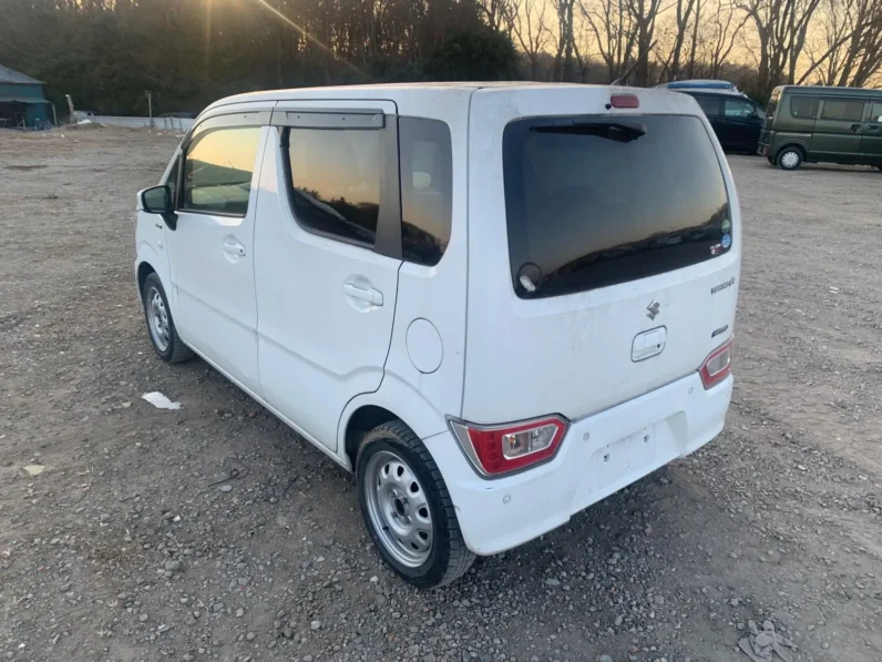 
								Suzuki Wagon R Hybrid 2020 FX full									