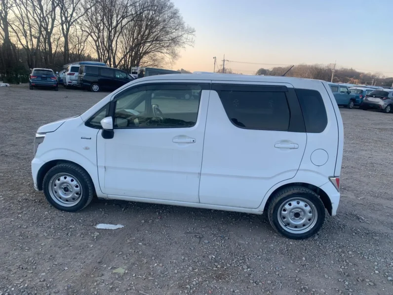 
								Suzuki Wagon R Hybrid 2020 FX full									