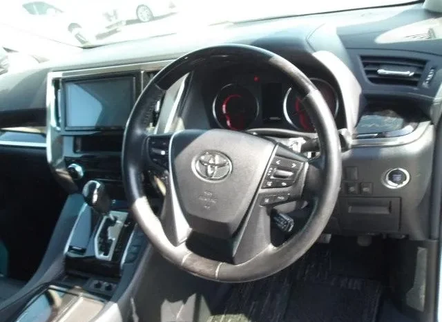 
								Toyota Vellfire 2019 Z G Edition Double Sunroof Power Captain Seats full									