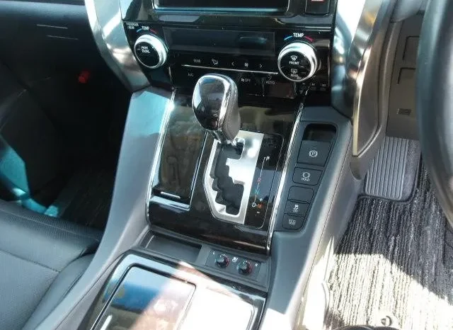 
								Toyota Vellfire 2019 Z G Edition Double Sunroof Power Captain Seats full									