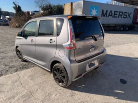 Mitsubishi eK Custom 2019 Active Gear