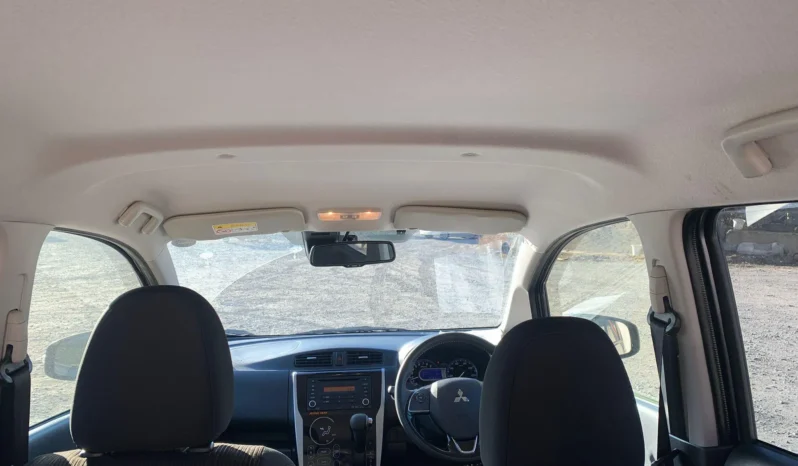 
								Mitsubishi eK Custom 2019 Active Gear full									