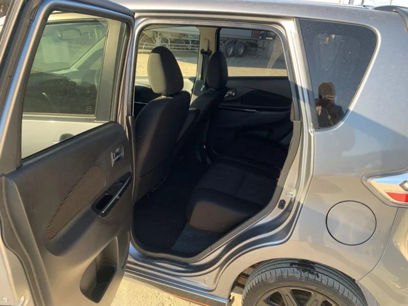 
								Mitsubishi eK Custom 2019 Active Gear full									