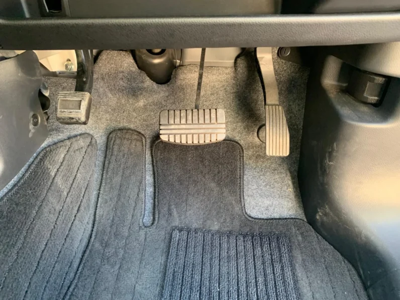 
								Mitsubishi eK Custom 2019 Active Gear full									