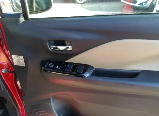 
								Mitsubishi eK X 2019 Hybrid G full									