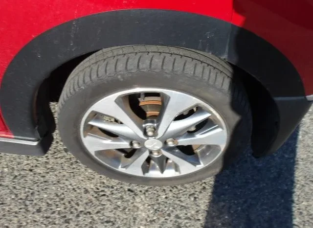 
								Mitsubishi eK X 2019 Hybrid G full									