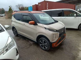 Mitsubishi ek X 2019 Hybrid Turbo MI-Pilot Two Tone