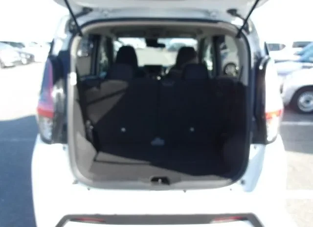 
								Nissan Dayz Highway Star 2019 S-Hybrid ProPilot full									