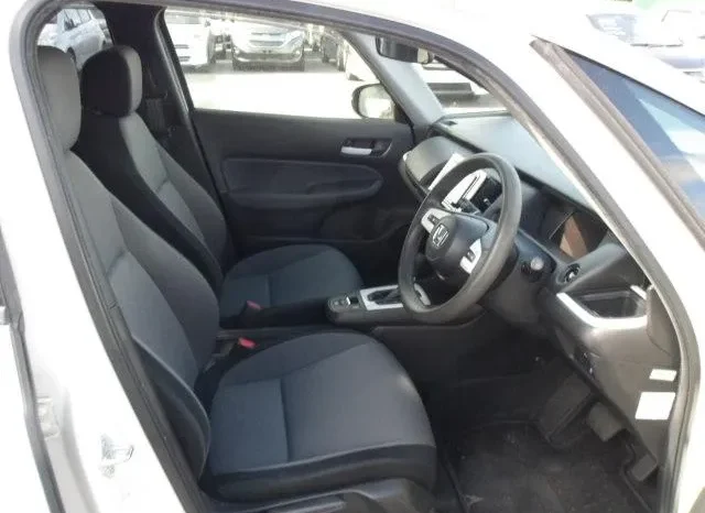 
								Honda Fit e-HEV 2020 full									