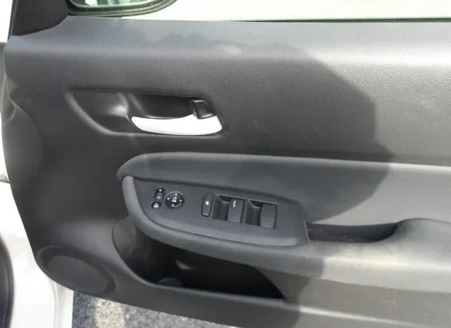 
								Honda Fit e-HEV 2020 full									